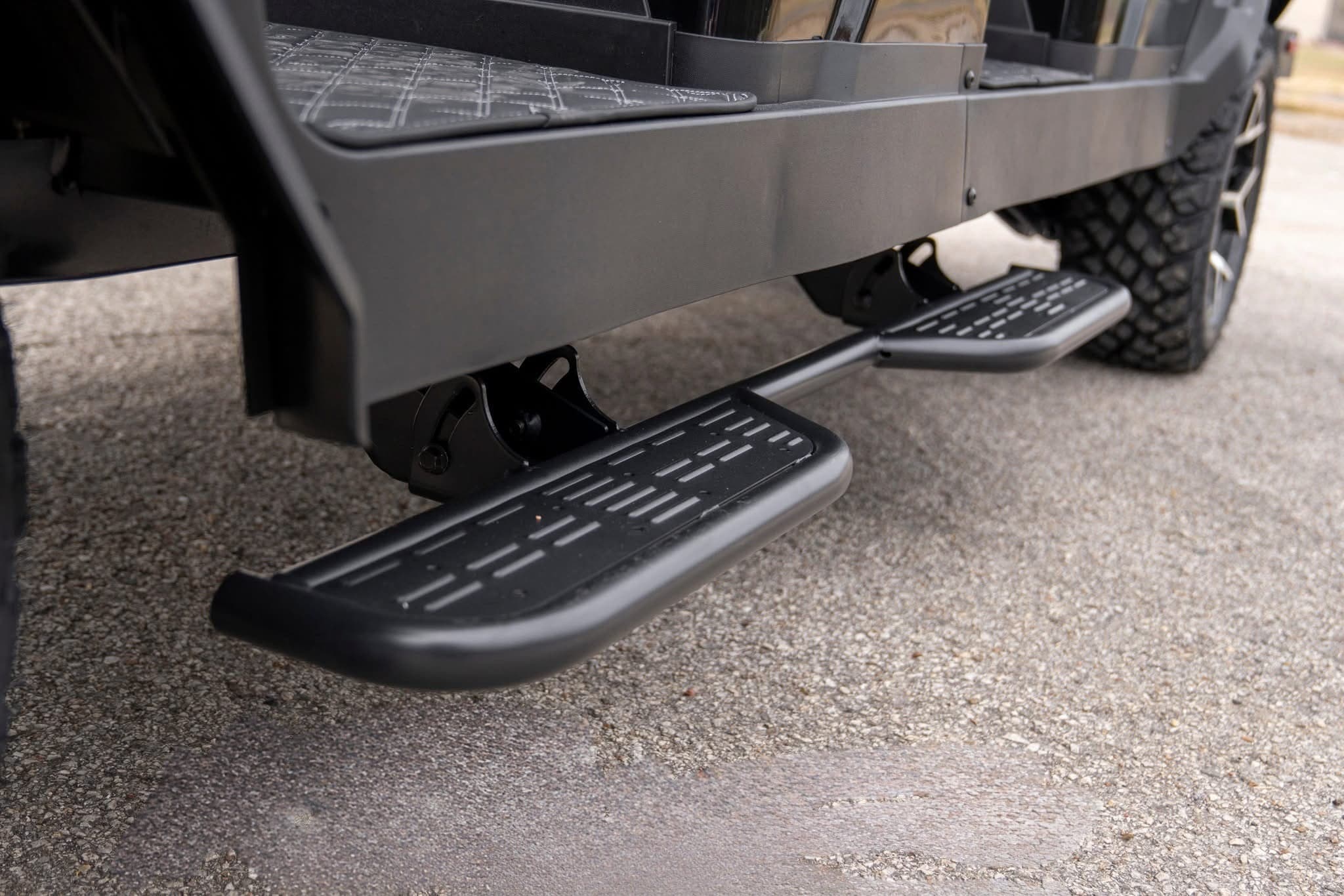 Denago EV Nomad XXL 6 Passenger LSV Golf Cart thumbnail 3