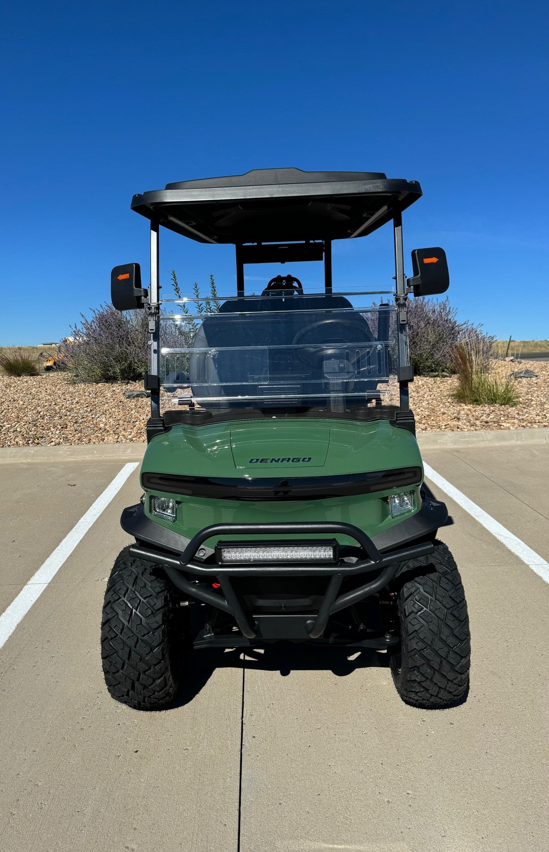 Denago Rover XL 4 Passenger Lifted Lithium Golf Cart thumbnail 3